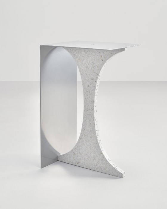 Image 1 of Table d'appoint Echo 60 cm