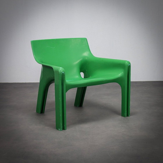 Image 1 of Pair of Vicario Lounge Chairs by Vico Magistretti for Artemide, Italy, 1970s