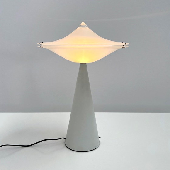 Image 1 of Große Alien-Tischleuchte von Cesaro L. für Tre Ci Luce, 1980er Jahre