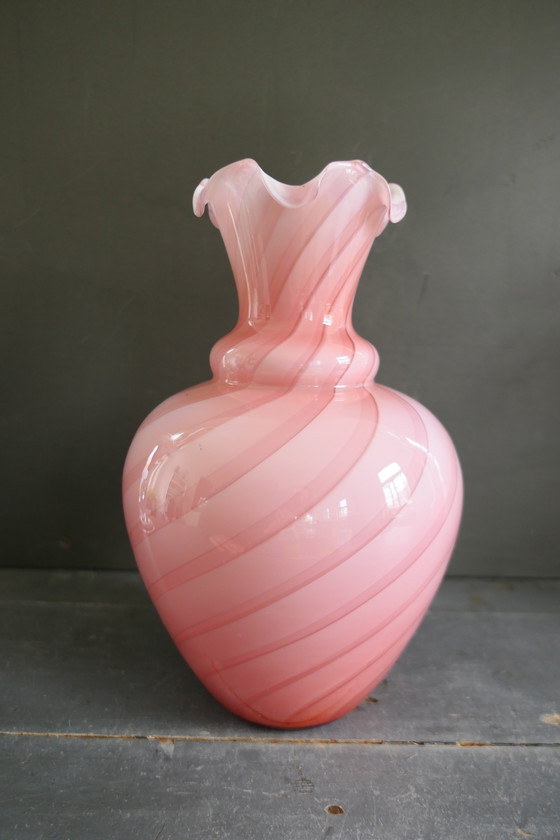 Image 1 of Vintage Opalina Fiorentina Glass Vase Pink