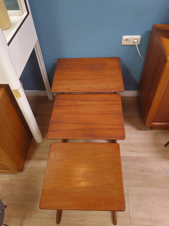 Image 1 of Vintage Teak Mimiset Nesting Bijzettafel Tafeltje 