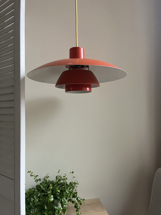 Image 1 of Vintage Louis Poulsen PH4/3 - PH4 lamp - Poul Henningsen - met levenservaring