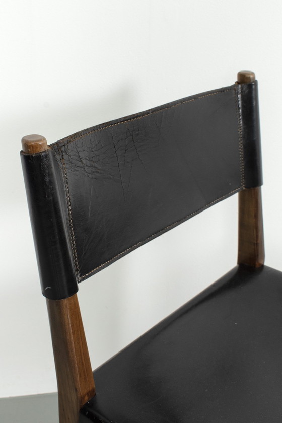 Image 1 of Ensemble de 5 chaises vintage en cuir robuste