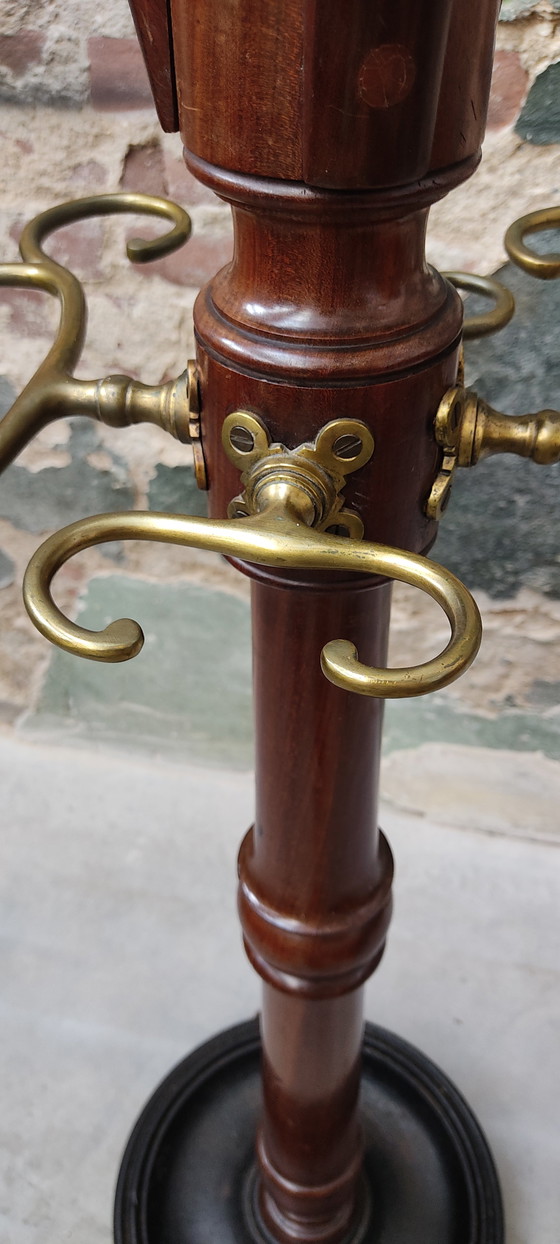 Porte-manteau/penderie victorien anglais ancien en acajou (vers 1850) – Portemanteaux, Wood, Brass (photo 3 of 15)