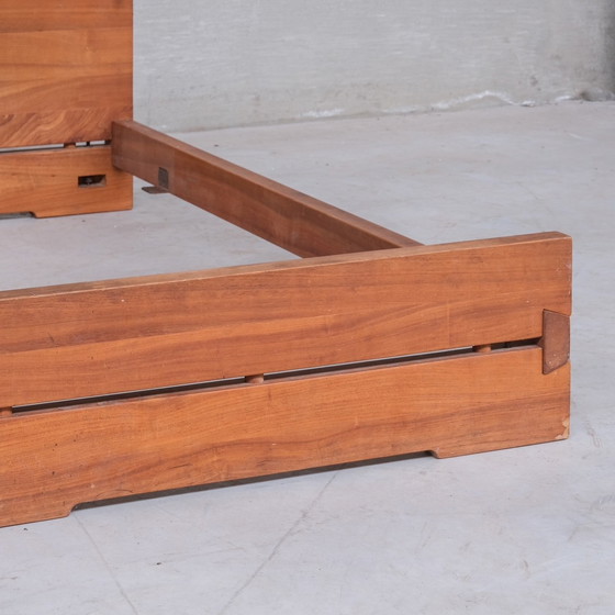 Image 1 of Pierre Chapo Mid Century L02A Elm Single Day Bed (2 Disponibles)