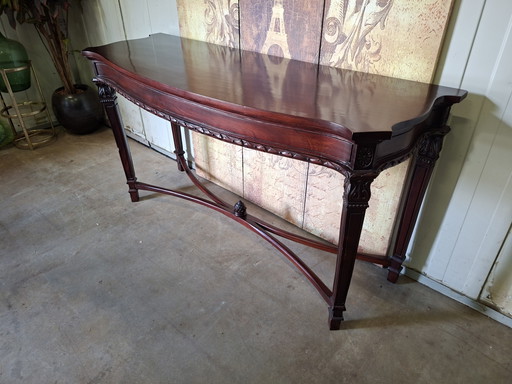 Klassieke engelse mahoniehouten sidetable, wandconsole haltafel, lichte gebruikssporen afm. 140x48cm en 74cm hoog.