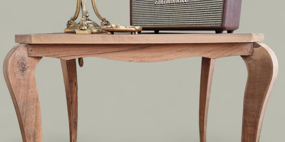 Image 1 of Sculptural side table with curved lines in solid wood - Louis XV style