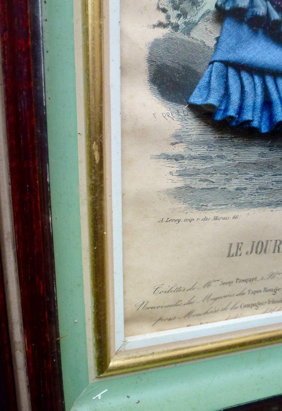 Splendida stampa di moda antica (circa 1880) con vero tessuto, incorniciata. – Litografie e stampe, Glass (photo 8 of 11)