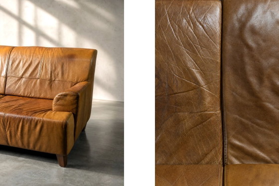 Vintage driezitsbank van bruin leer in industriële mid-century modern stijl, jaren 60. – 3-5 zitsbanken (photo 13 of 26)