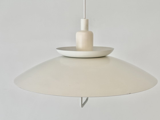 Lampada a sospensione vintage Form-Light bianco & blu cobalto – Danimarca, anni '70 – form light (photo 4 of 15)