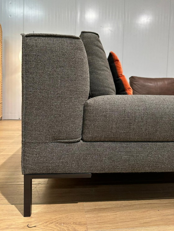 Image 1 of ZGAN Design in magazzino Aikon Lounge + Poggiapiedi | Garanzia