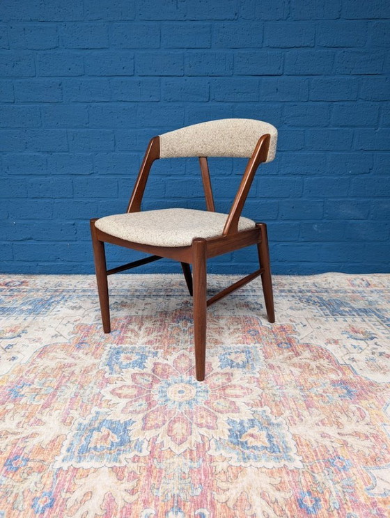 Image 1 of 4 sedie dal design vintage, Henning Kjærnulf, anni '60