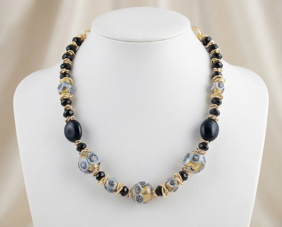 Image 1 of Collar de cristal de Murano hecho a mano con pan de oro de 24 kt.