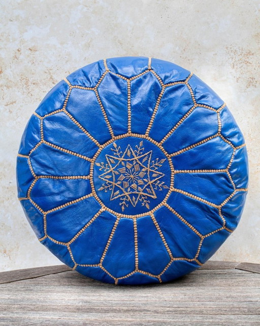 Pouf marocchini blu realizzati a mano
