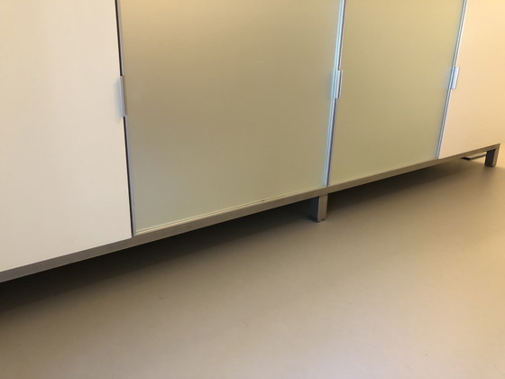 Image 1 of Schwebendes Sideboard