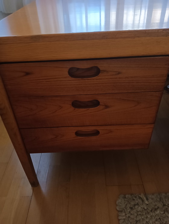 Image 1 of Scrivania direzionale vintage di grandi dimensioni, metà secolo