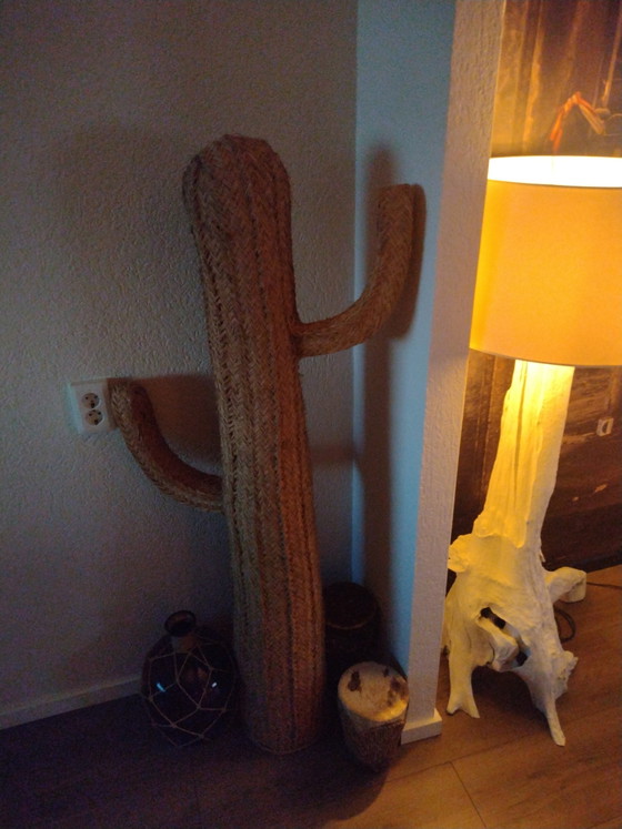 Image 1 of Nice handworking job from Spain