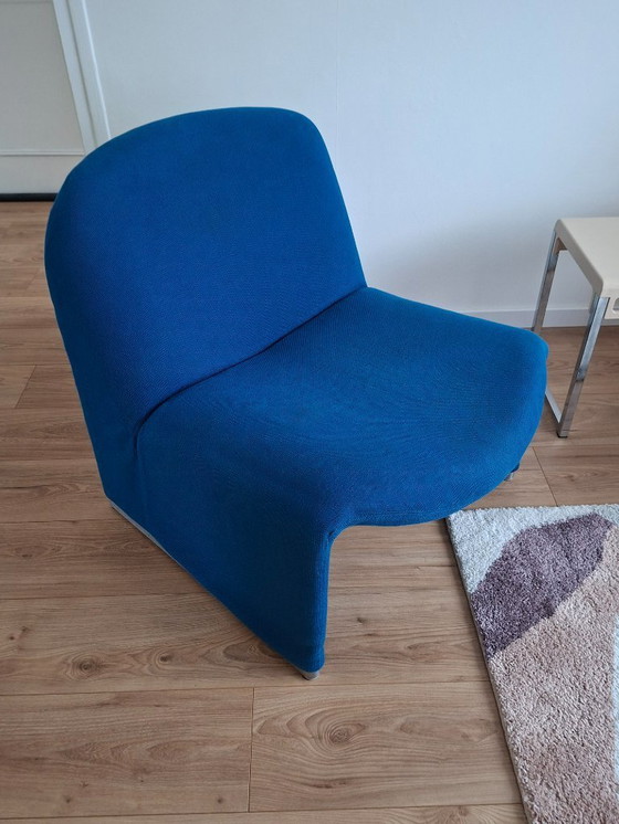 Image 1 of Chauffeuse Alky castelli/artifort