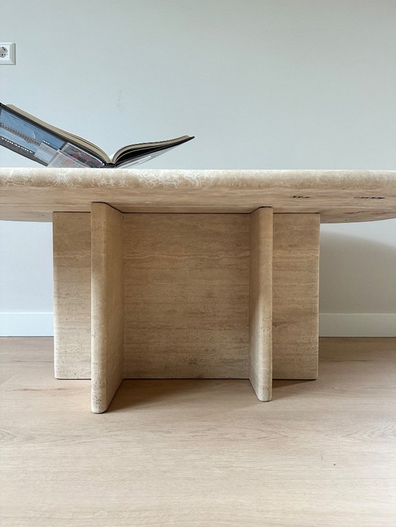Image 1 of Top staat- Prachtige grote travertin salontafel – zeldzaam én indrukwekkend