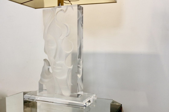 Grande lampada da tavolo in Lucite e ottone di Fabianart Rome, Italia, Lampade da tavolo, Mid Century Modern (foto 9 di 10)