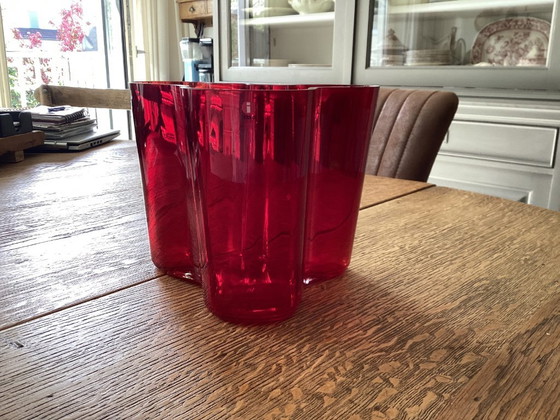 Image 1 of Vintage Alvar Aalto vase Ruby Red