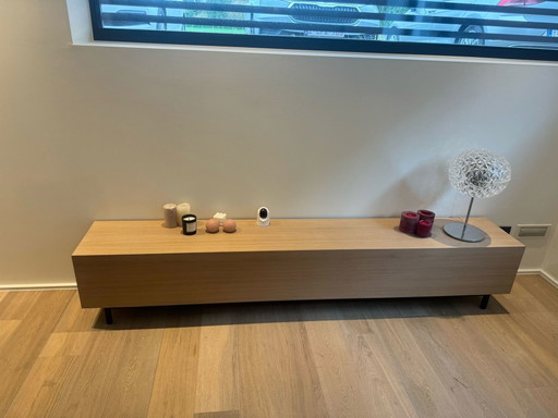 Cube tv meubel in eiken fineer