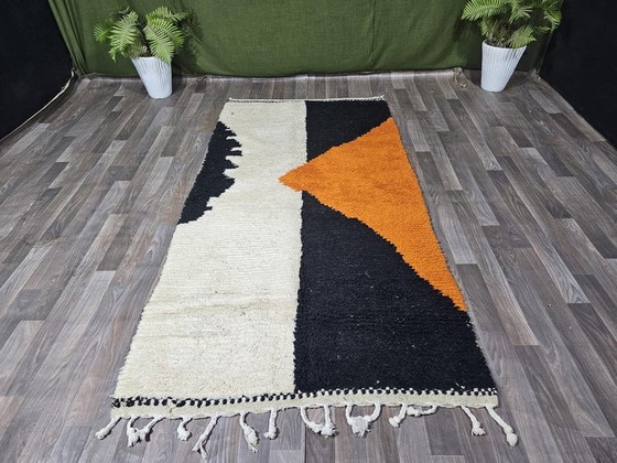Alfombra marroquí tejida a mano, hecha a medida, 350 x 150 cm. – Alberto Bazzani, Wool (photo 4 of 9)