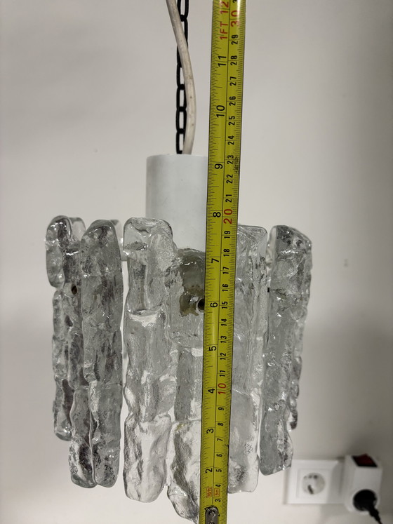 Image 1 of Ijsglas hanglamp van Kalmar Franken, geproduceerd in Oostenrijk gedurende de jaren 60