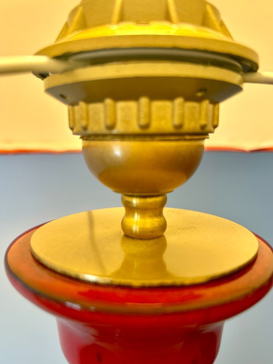 Image 1 of Vintage lampvoet in pagodestijl, ontwerp uit het midden van de 20e eeuw. Glazuurkleur: felrood.