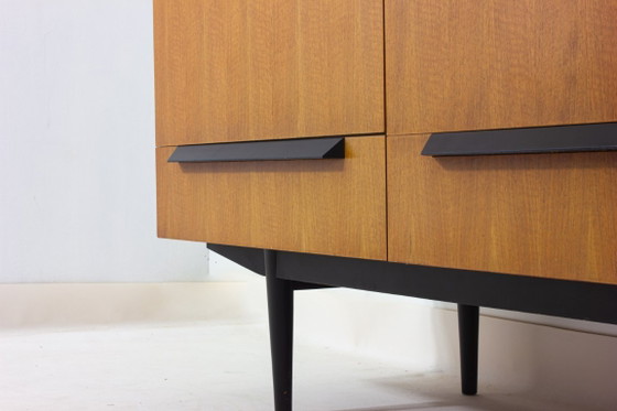 Image 1 of Credenza modernista belga in acero