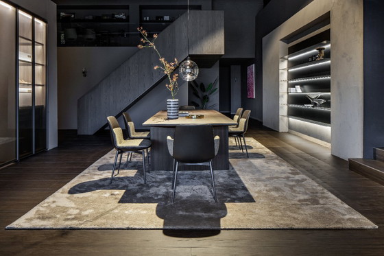 Image 1 of 6x Molteni&C Barbican chairs - 4 without armrests / 2 with armrests