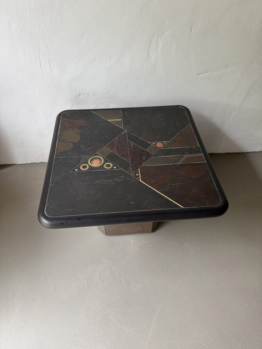 Vintage Brutalist Bijzettafel 60x60 - Leisteen met Messing Tandwielen & Engelse Penny's - Design R... 1970s
