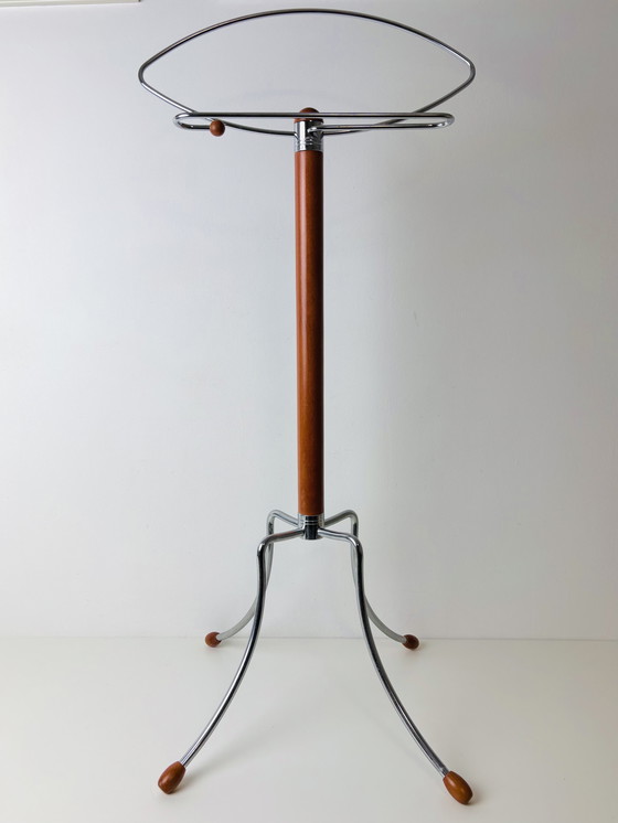 Image 1 of garzone danese scandinavo di metà secolo