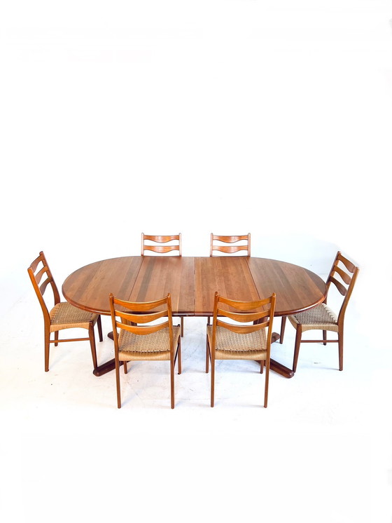 Image 1 of Table à manger extensible XL vintage, Dyrlund '70s