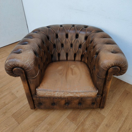Image 1 of Vintage leren Chesterfield stijl fauteuil