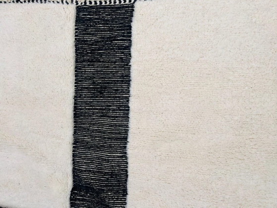 Handgefertigter traditioneller marokkanischer Teppich 2/3 M – Aime Té, Teppiche & Läufer, Wool (photo 6 of 7)