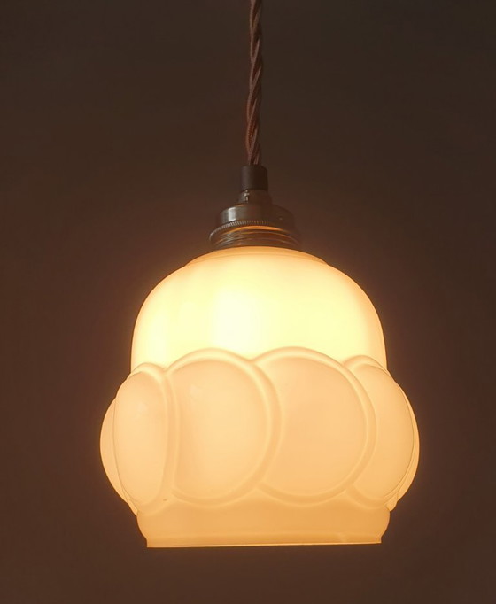 Image 1 of Vintage Hanglamp - Opaline Glas Met Bolpatroon - Gedraaid Textielsnoer