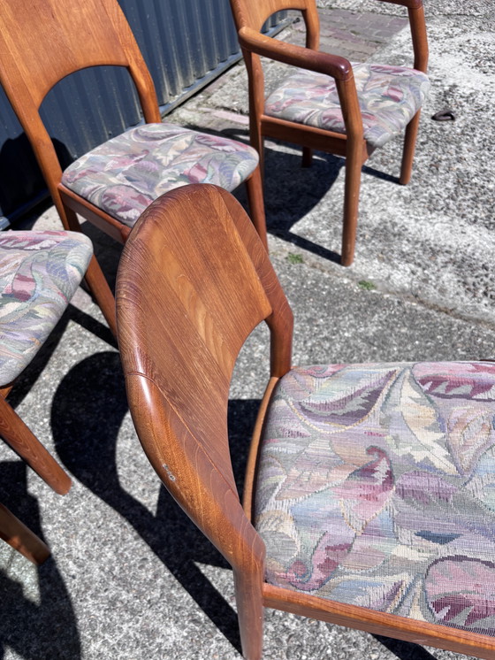 Image 1 of 6 x table vintage dyrlund eetkamerstoelen stoel