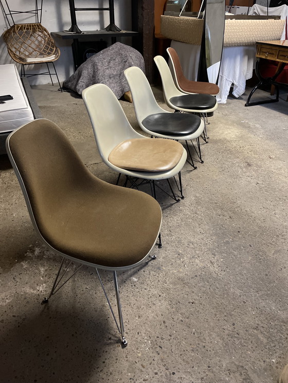 Image 1 of Vitra Eames (DSR)