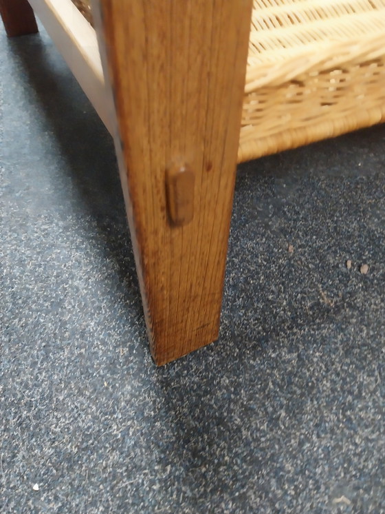 Image 1 of 1 table basse des années 1970 en osier wengé et verre fumé