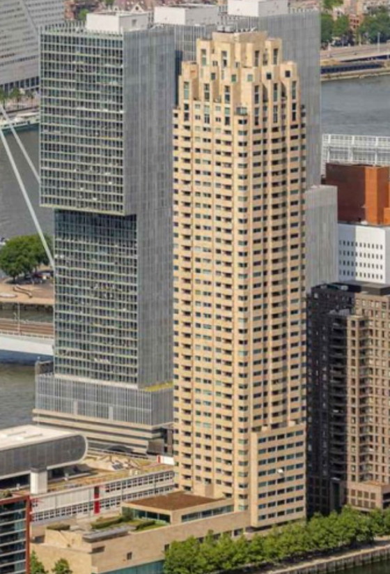 Image 1 of Painting skyline Rotterdam GovArt 60x120