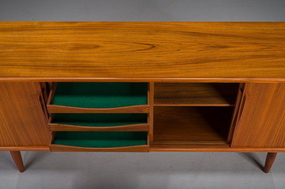 Image 1 of Vintage Deens Teakhouten dressoir van Axel Christiansen voor Aco Møbler, jaren 60