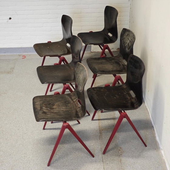 Image 1 of Vintage Pagholz Galvanitas S22 eetkamerstoelen