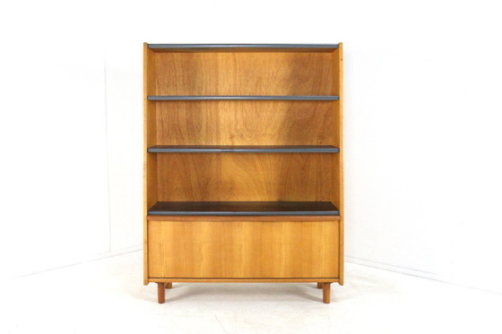 Image 1 of Mobile libreria vintage in stile rovere Pastoe