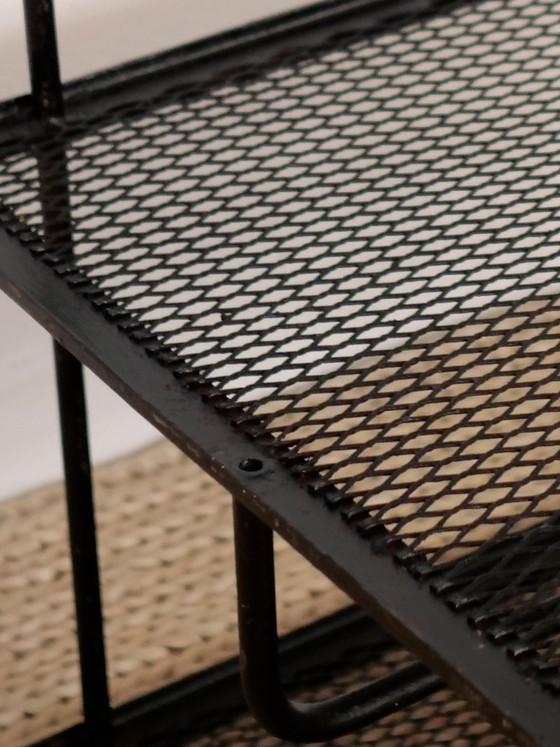 Image 1 of tavolino laterale vintage in metallo perforato