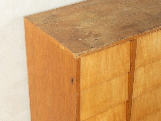 Meuble à tiroirs des années 1950 – Commodes, Wood (photo 8 of 9)