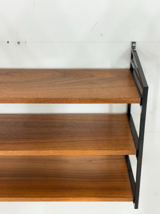 Image 1 of Stringplank / wandplank / vintage plankensysteem