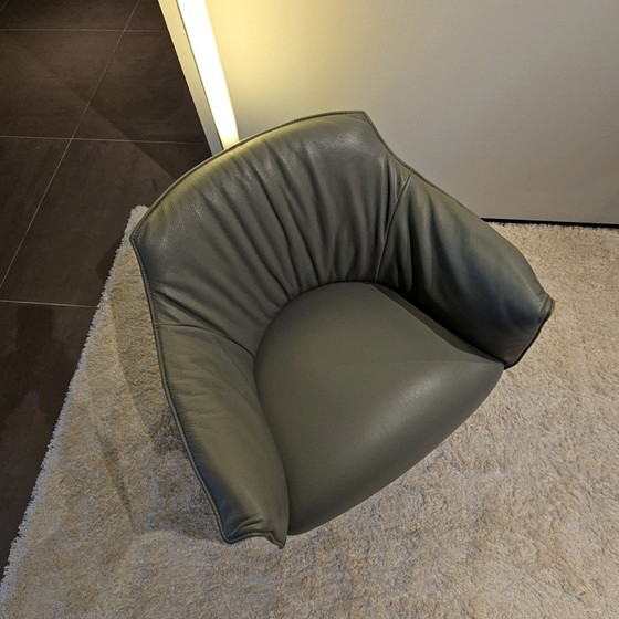 Image 1 of Poltrona frau Archibald fauteuil