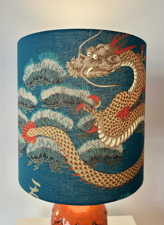 Image 1 of Lámpara de mesa decorativa de cerámica Jasba con pantalla japonesa.