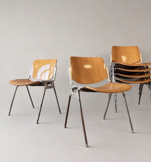 6 sedie vintage Castelli DSC 106 di Giancarlo Piretti – eetkamerstoelen, Aluminium, Metal (photo 2 of 15)